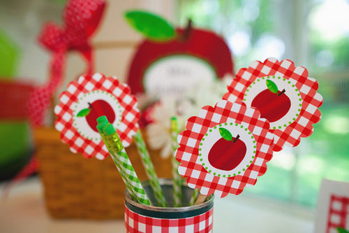 Apple Gingham 3 in Tag Teachers Pet by UPRINT