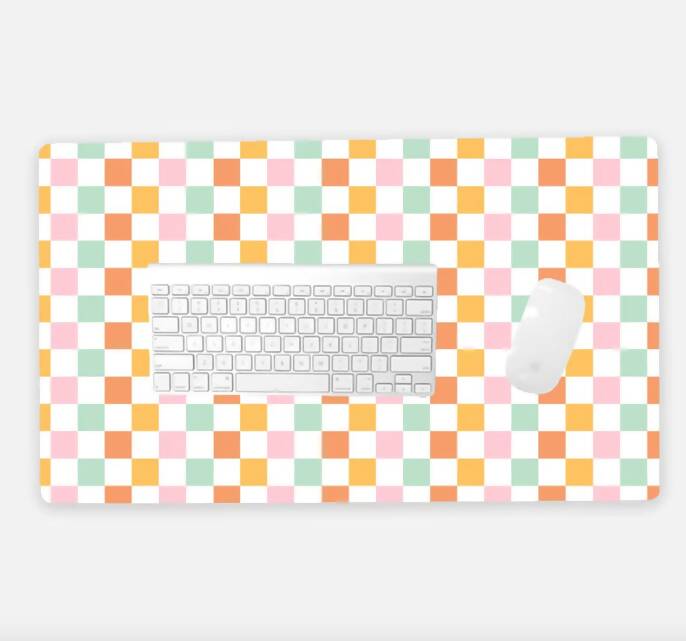 Checkered Me Out Desk Mat | Desk Accessories | Crunches and Crayons | Hey, TEACH!