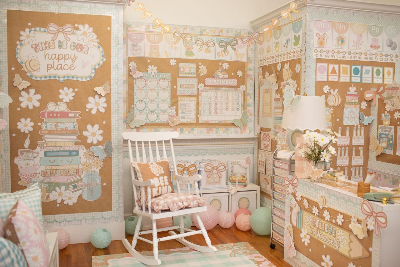 Miss Honey's Cottage Classroom | Cottagecore Classroom Decor