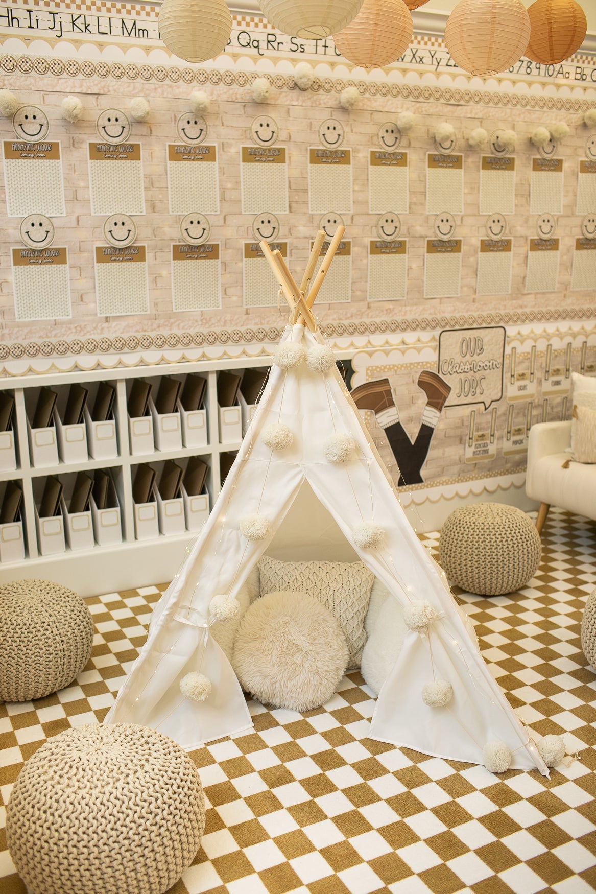 Neutral Classroom Rugs | Schoolgirl Style