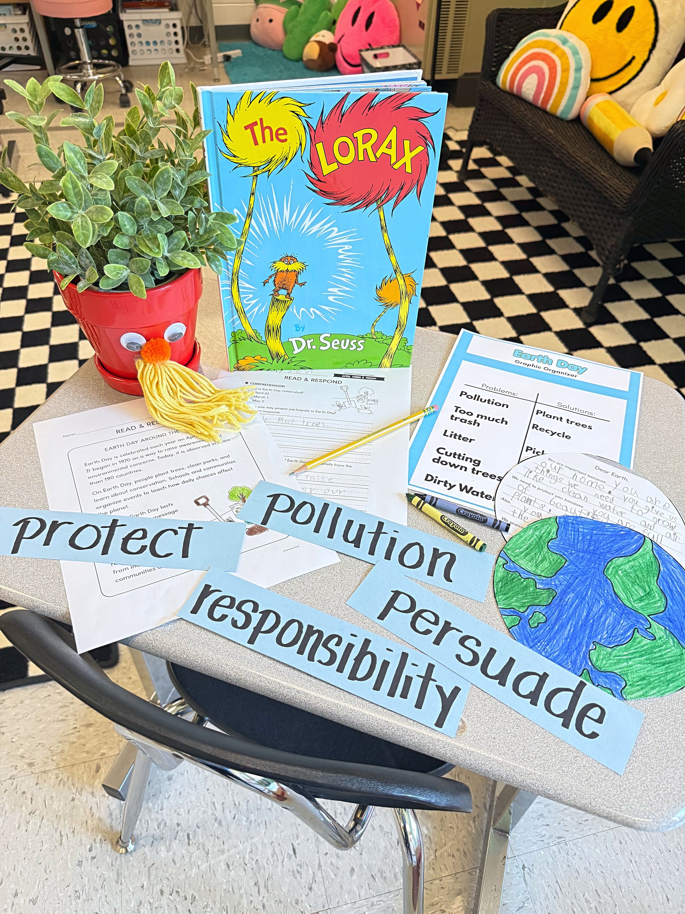 Printable Second Grade April Daily Reading