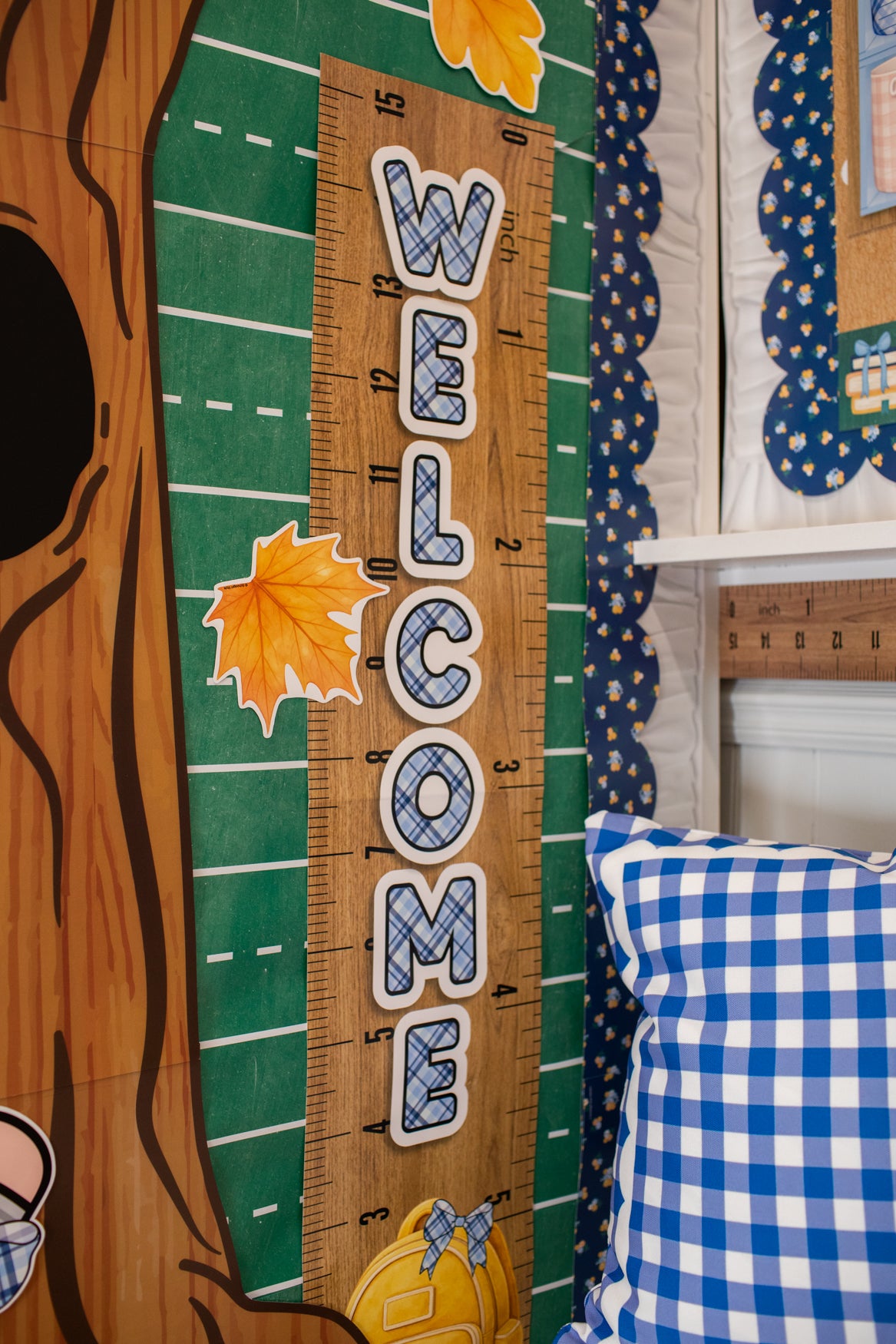 stars hollow welcome ruler poster