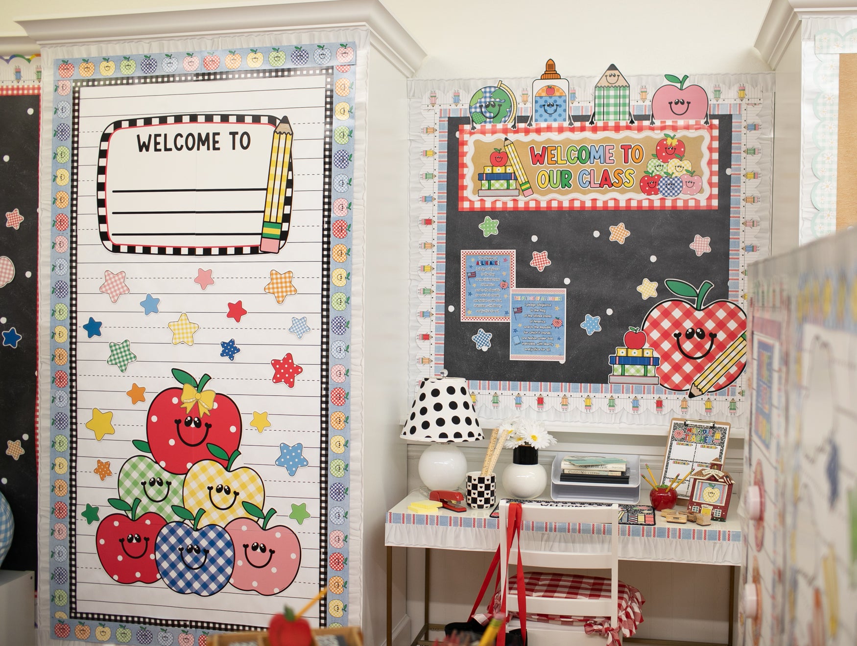 Retro Door Decor | 90s Teacher