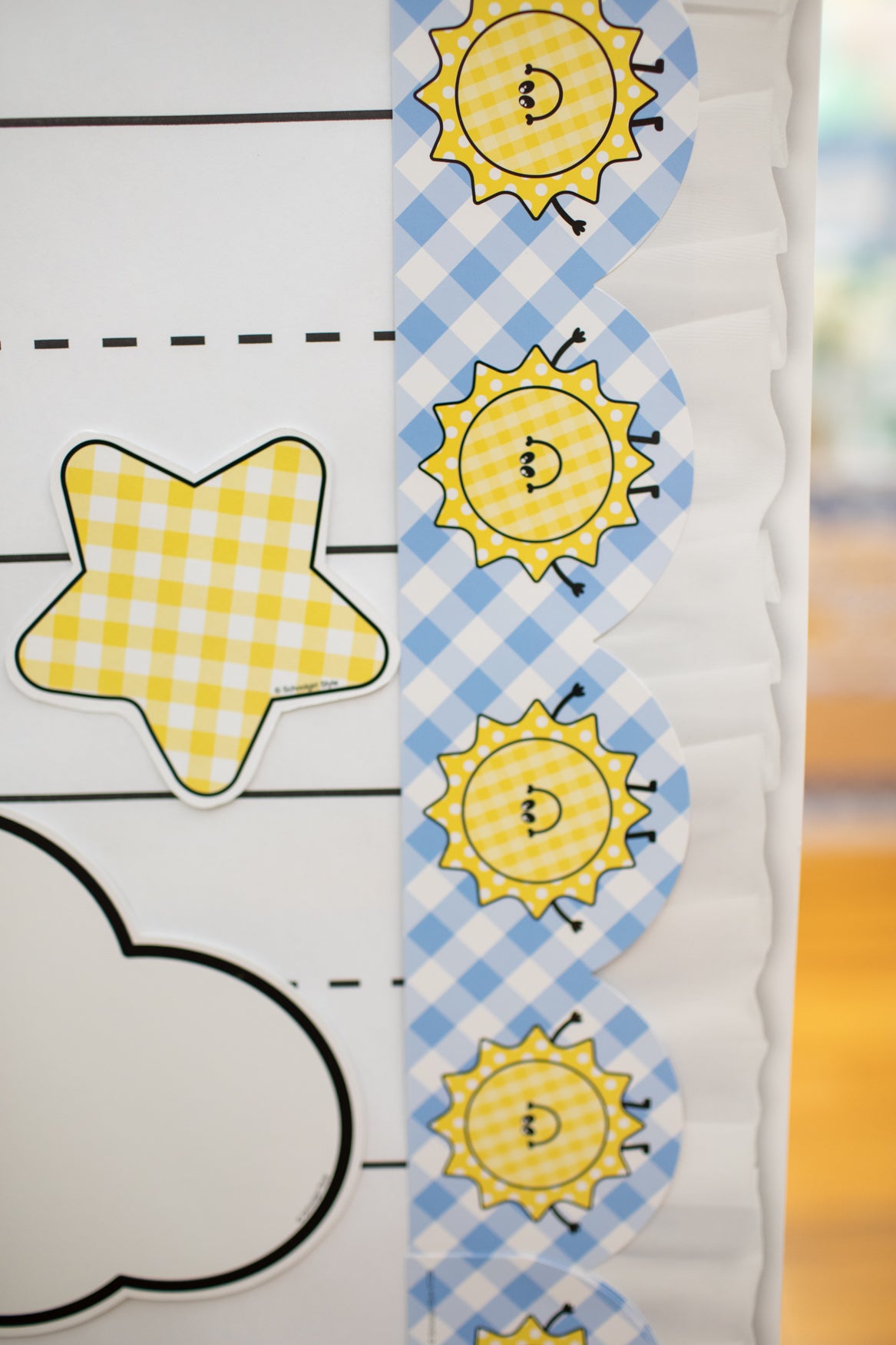 Sunshine Scallops Retro Bulletin Board Border | 90s Teacher