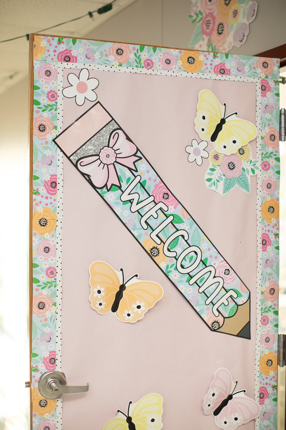 'Pretty In Pink' Pastel Pink Bulletin Board Paper | Schoolgirl Style x Fadeless®