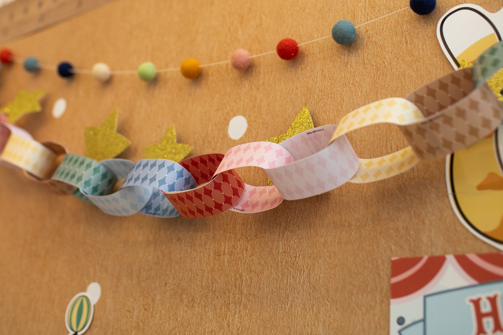Printable Vintage Paper Chains | Storybook Circus