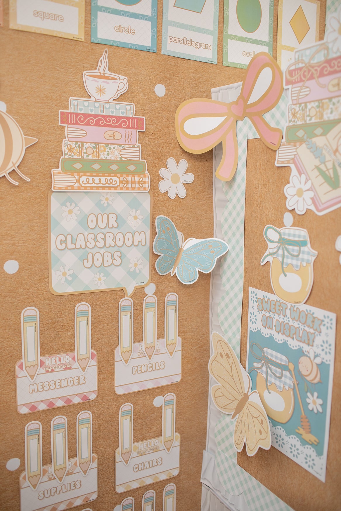 Banner Backdrop Bulletin Board Paper 25ft. | Schoolgirl Style x Fadeless®