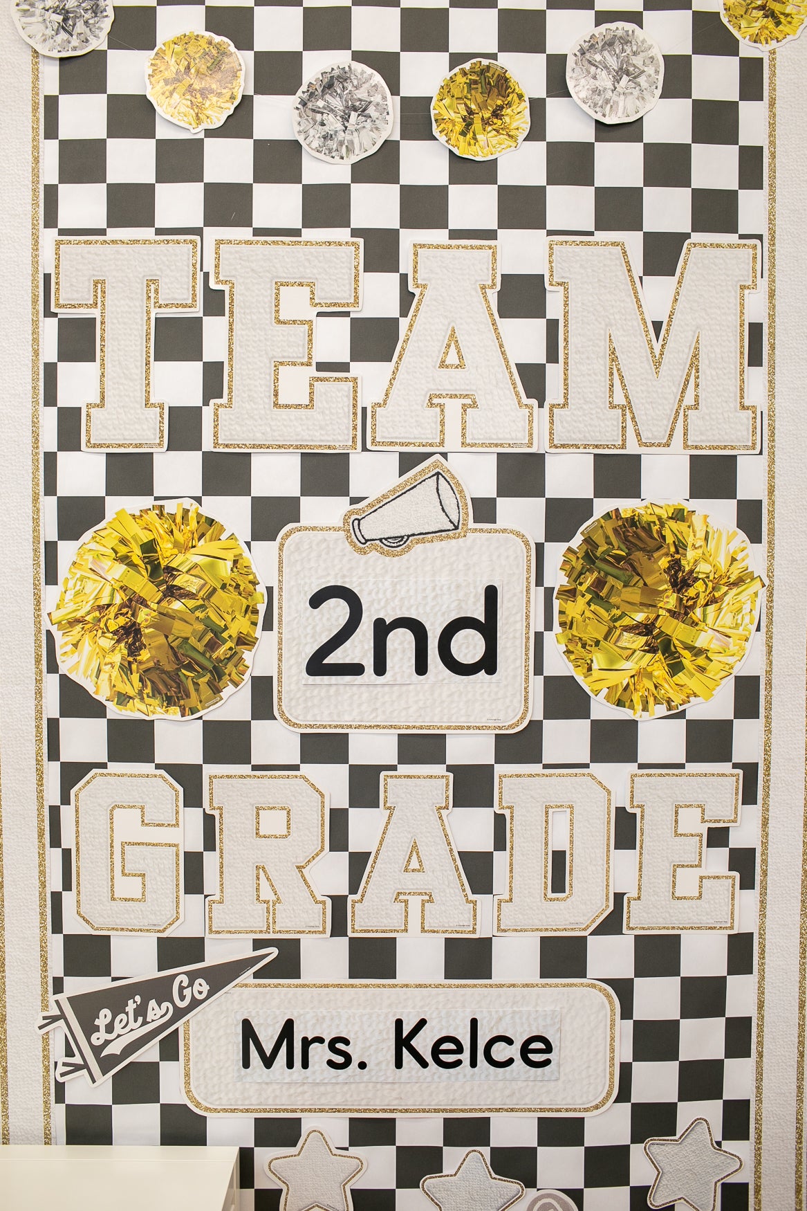 Printable White Patch Bulletin Board Letters | School Spirit