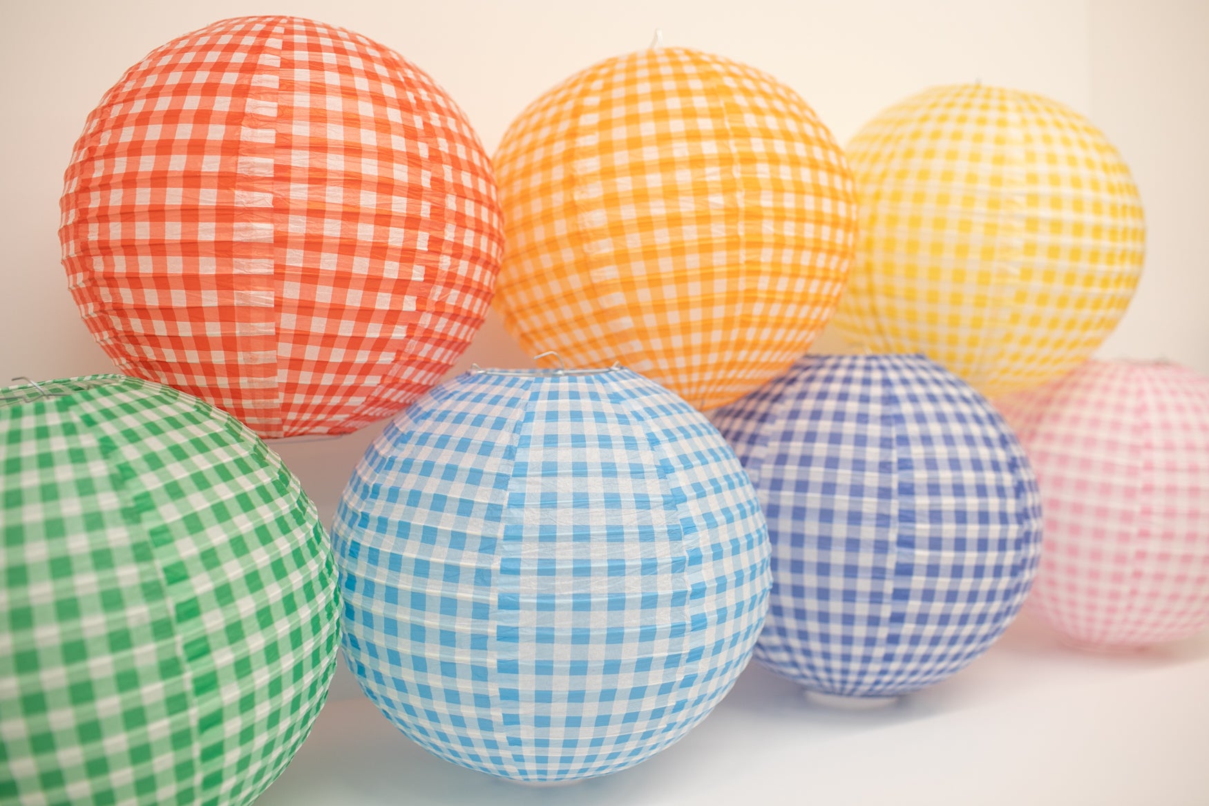 Gingham Lanterns 7 Pack | 90s Teacher