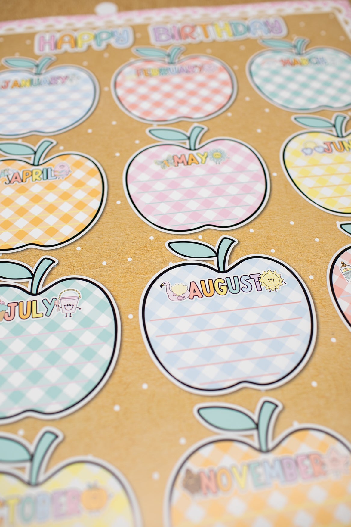 Gingham Apples Birthday Chart | A Year In Pastel