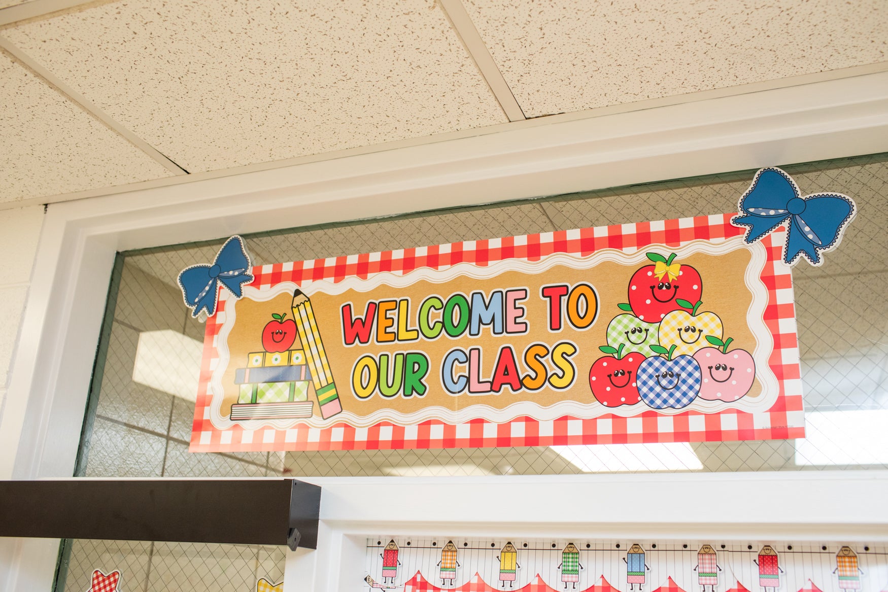 Retro Kraft Paper Banner | 90s Teacher