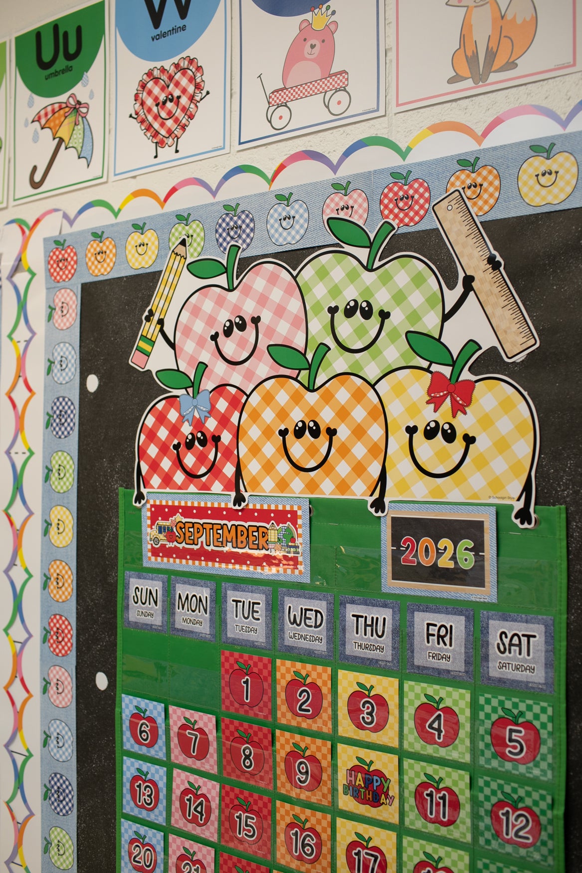 Printable Retro Apples Calendar Topper | 90s Teacher