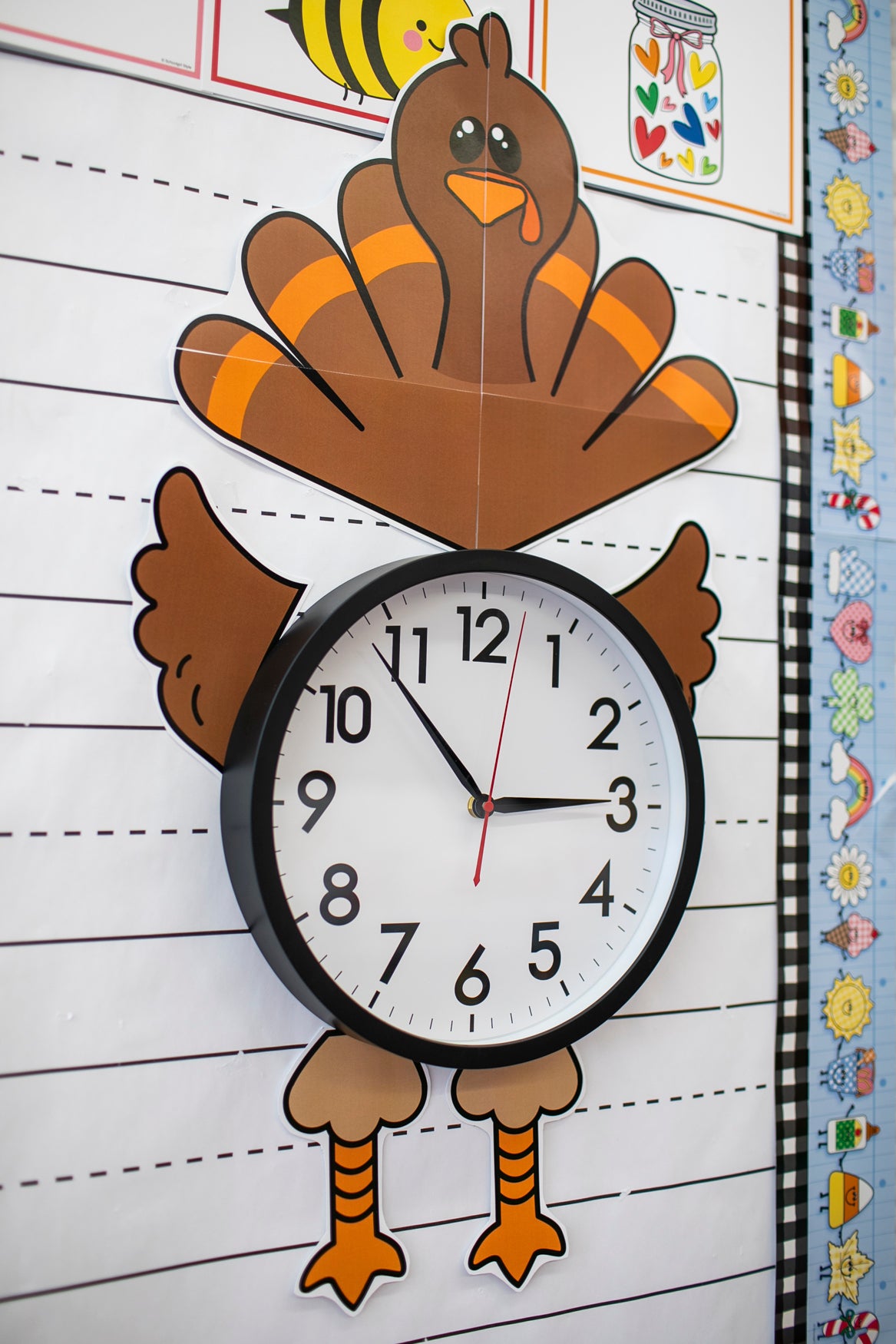 Printable Thanksgiving Turkey Clock Decoration | 90s Teacher