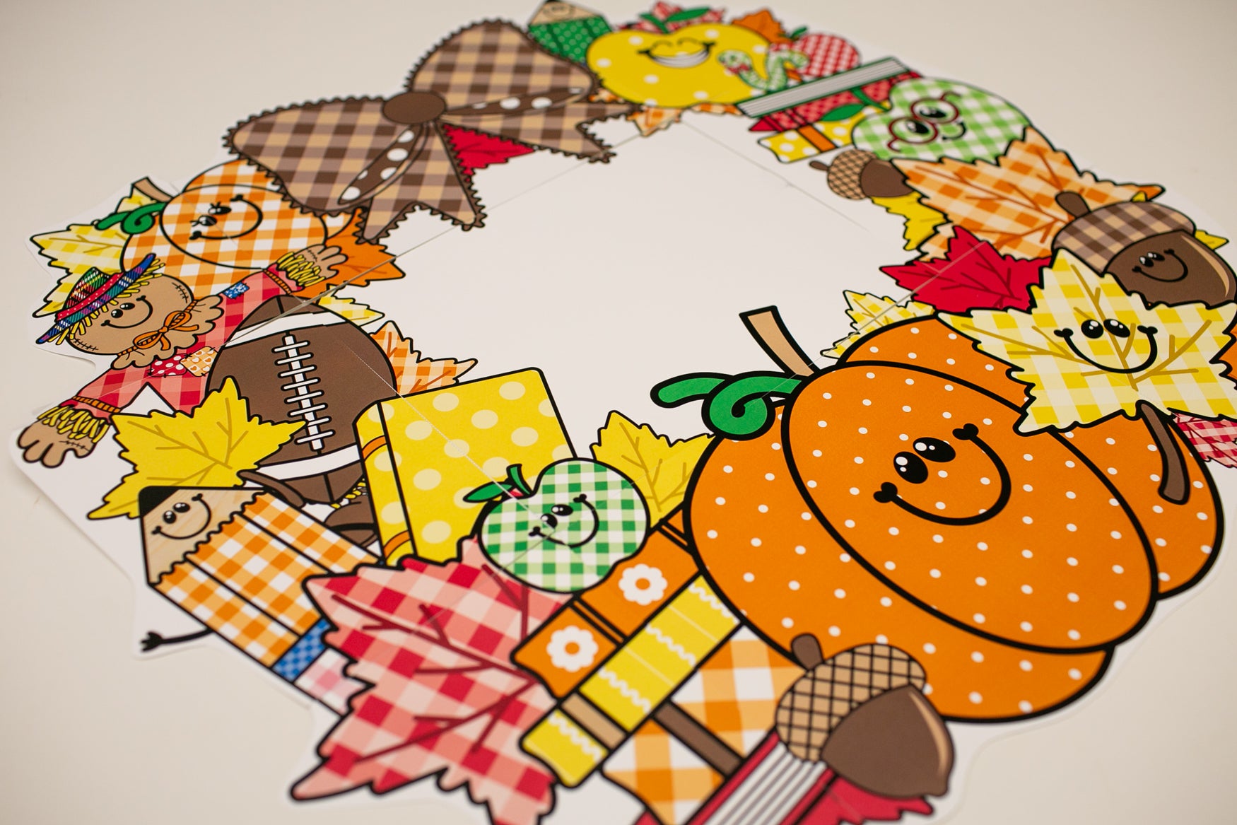 editable fall classroom wreath nostalgic and inspired by carson dellosa vintage classroom decor.  