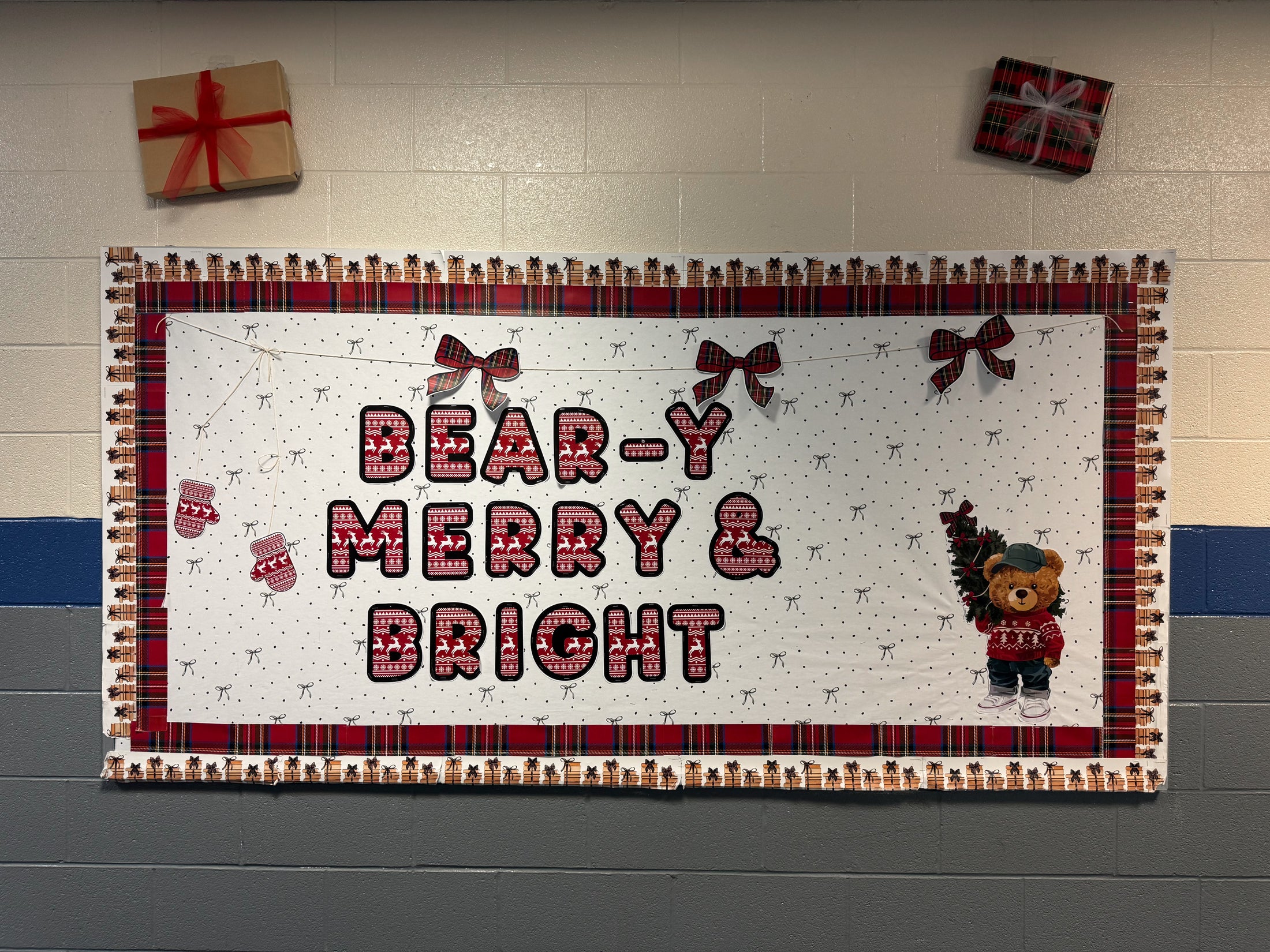 Printable Bear-y Merry and Bright Bulletin Board Set