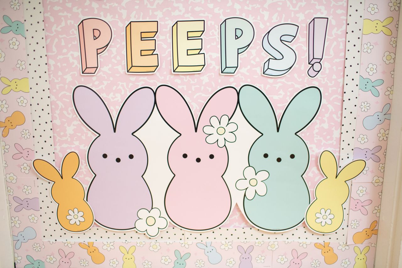 Spring Pre-Printed Door Decor Bulletin Board Set | Marshmallow Meadow