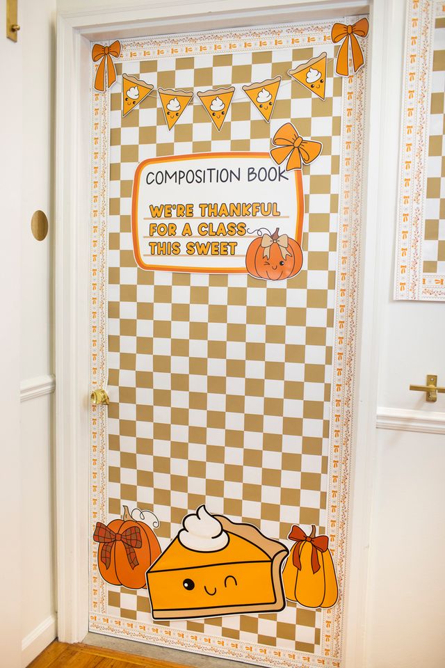 A Slice of Gratitude Thanksgiving Pre-Printed Door Decor Bulletin Board Set