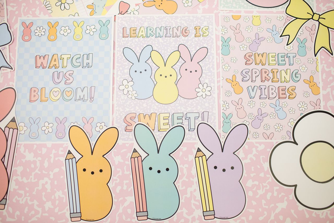 Printable Spring Mini Posters | Marshmallow Meadow