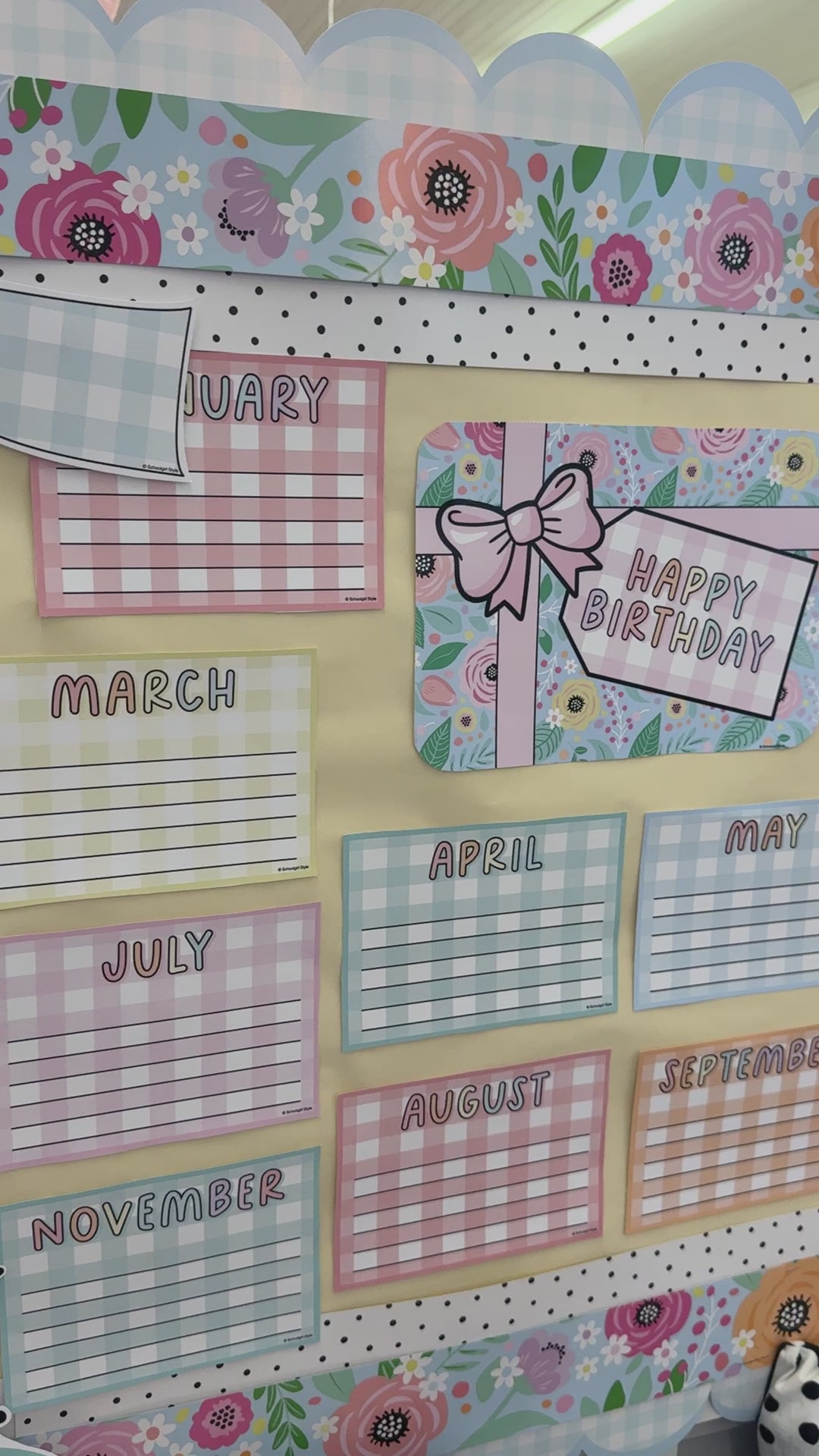 Pastel birthday gingham bulletin board set 