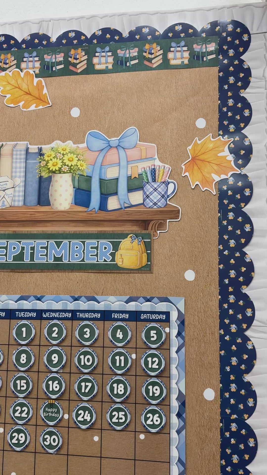 stars hollow calendar