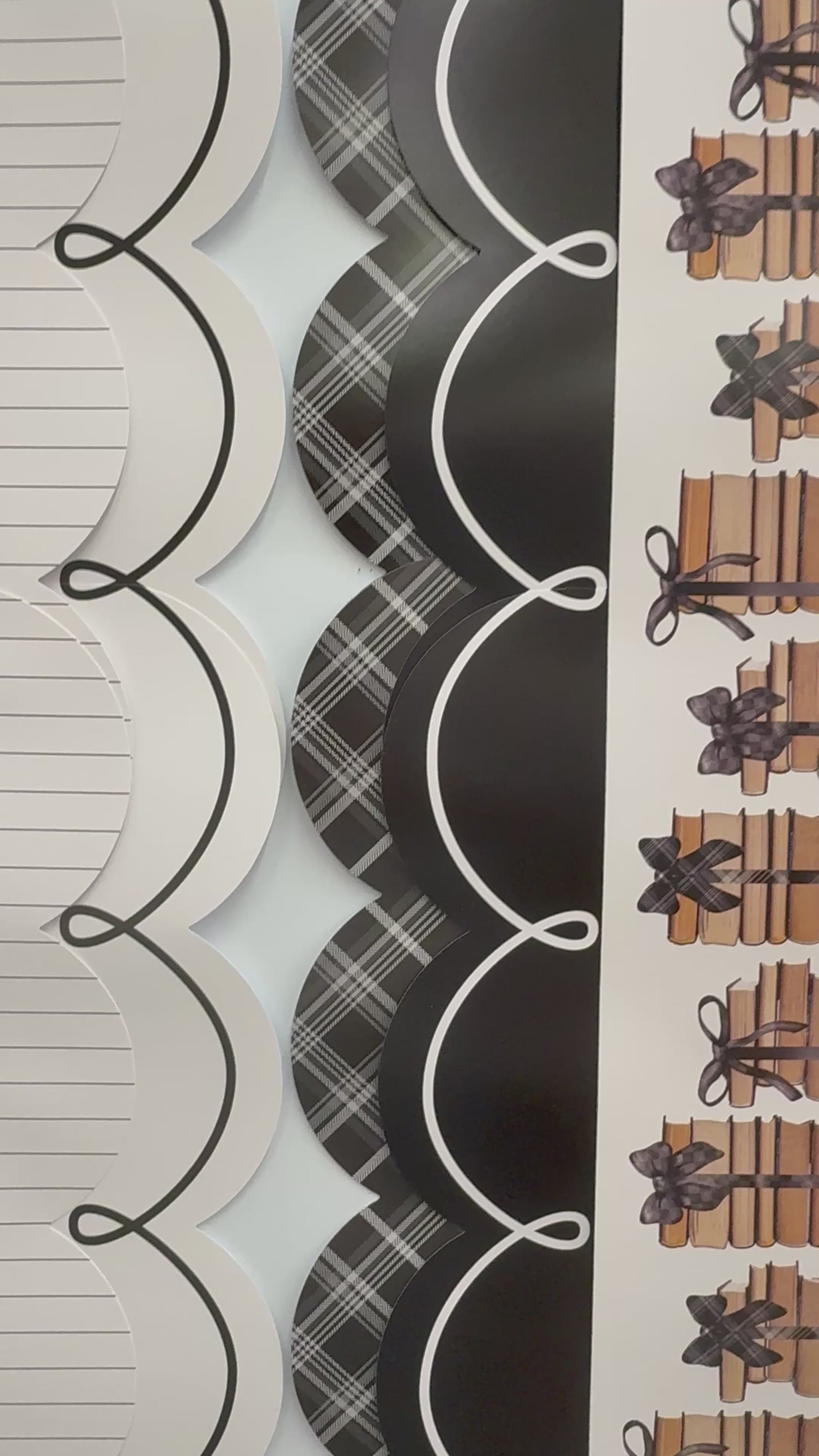 Black and white plaid border 