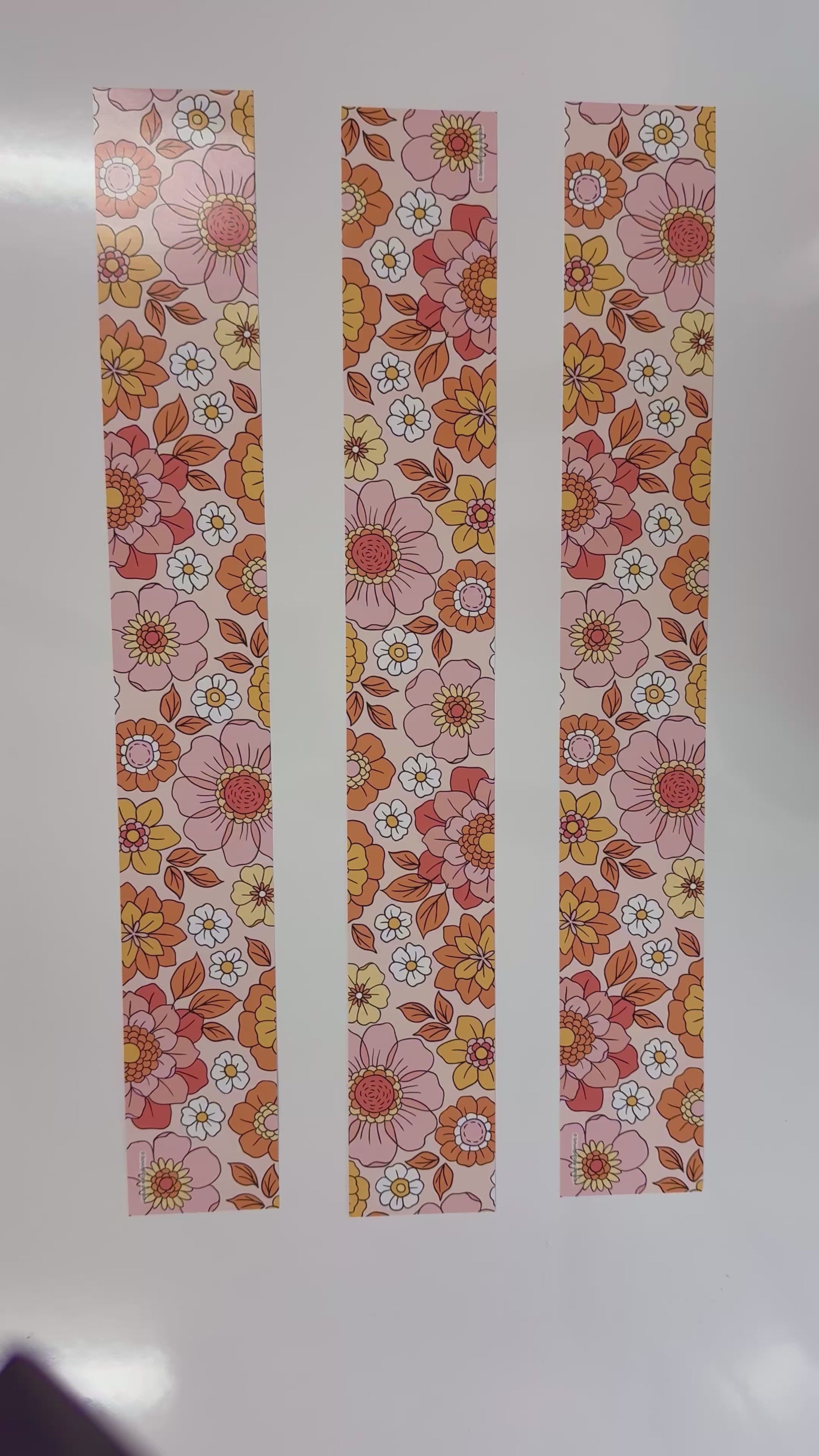 that 70’s floral border 