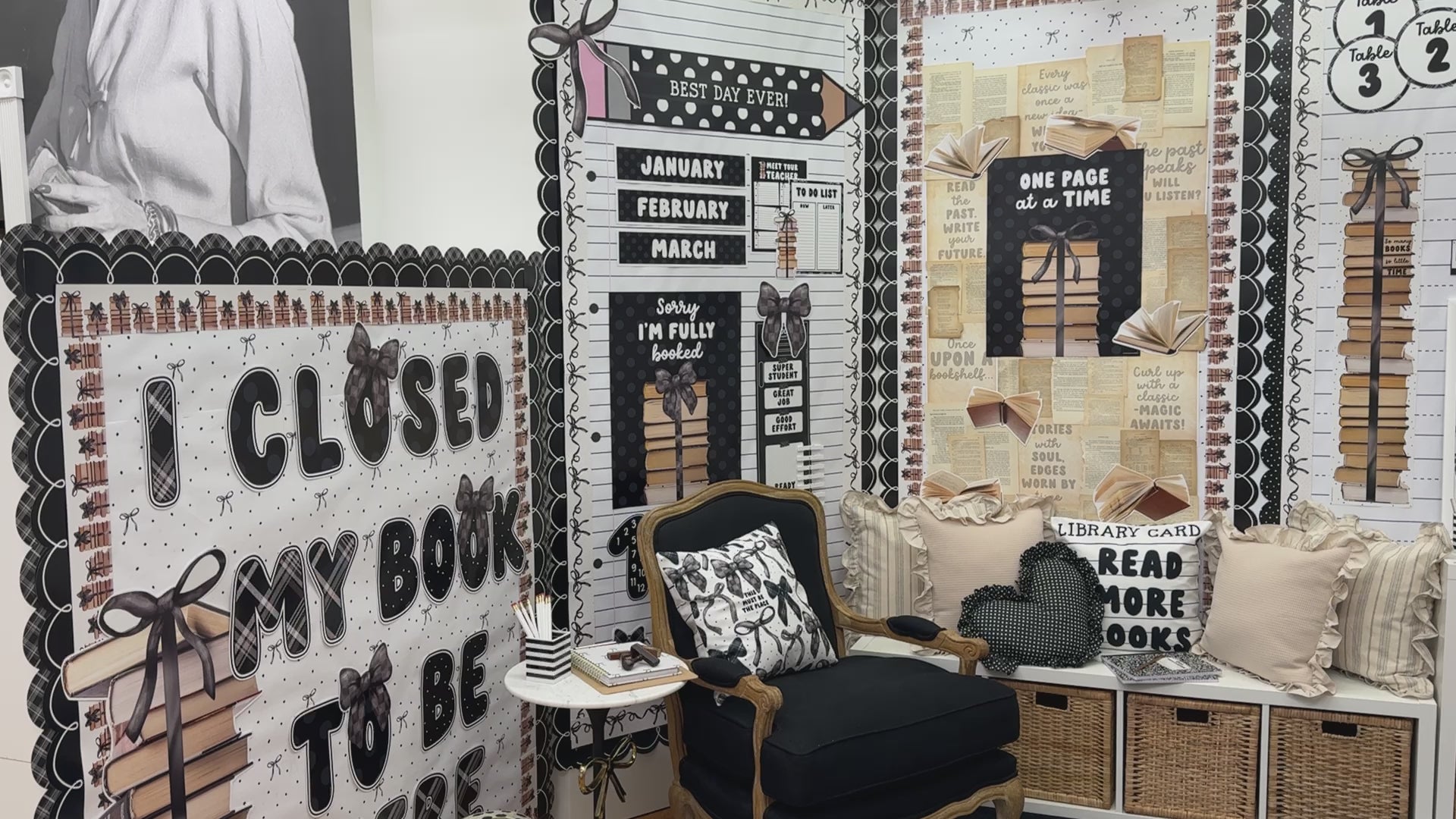 Black and white printable posters and cutouts for books and bows collection 