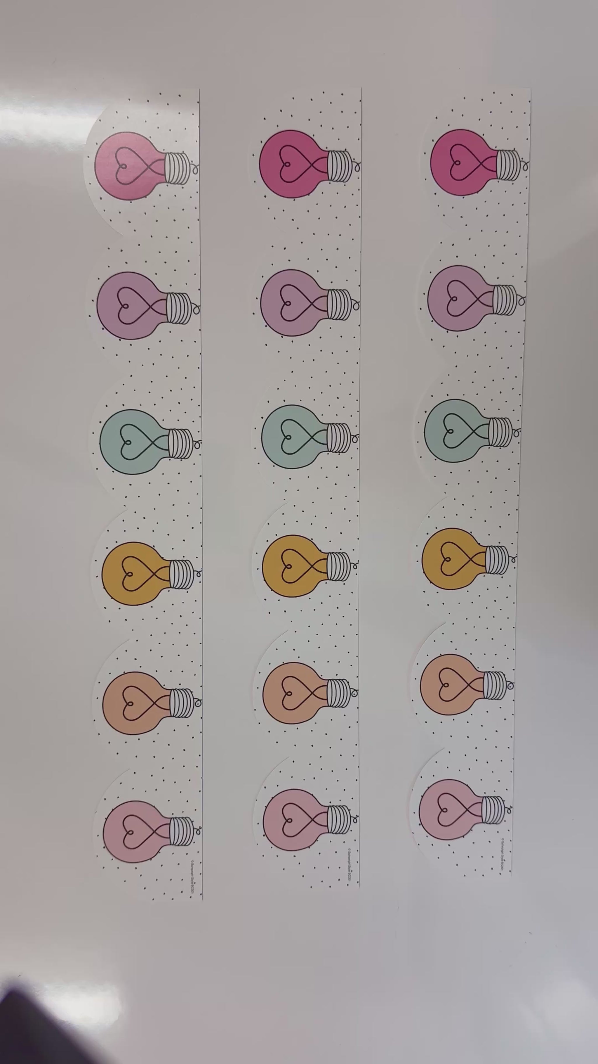 pastel lightbulbs with polka dots border 