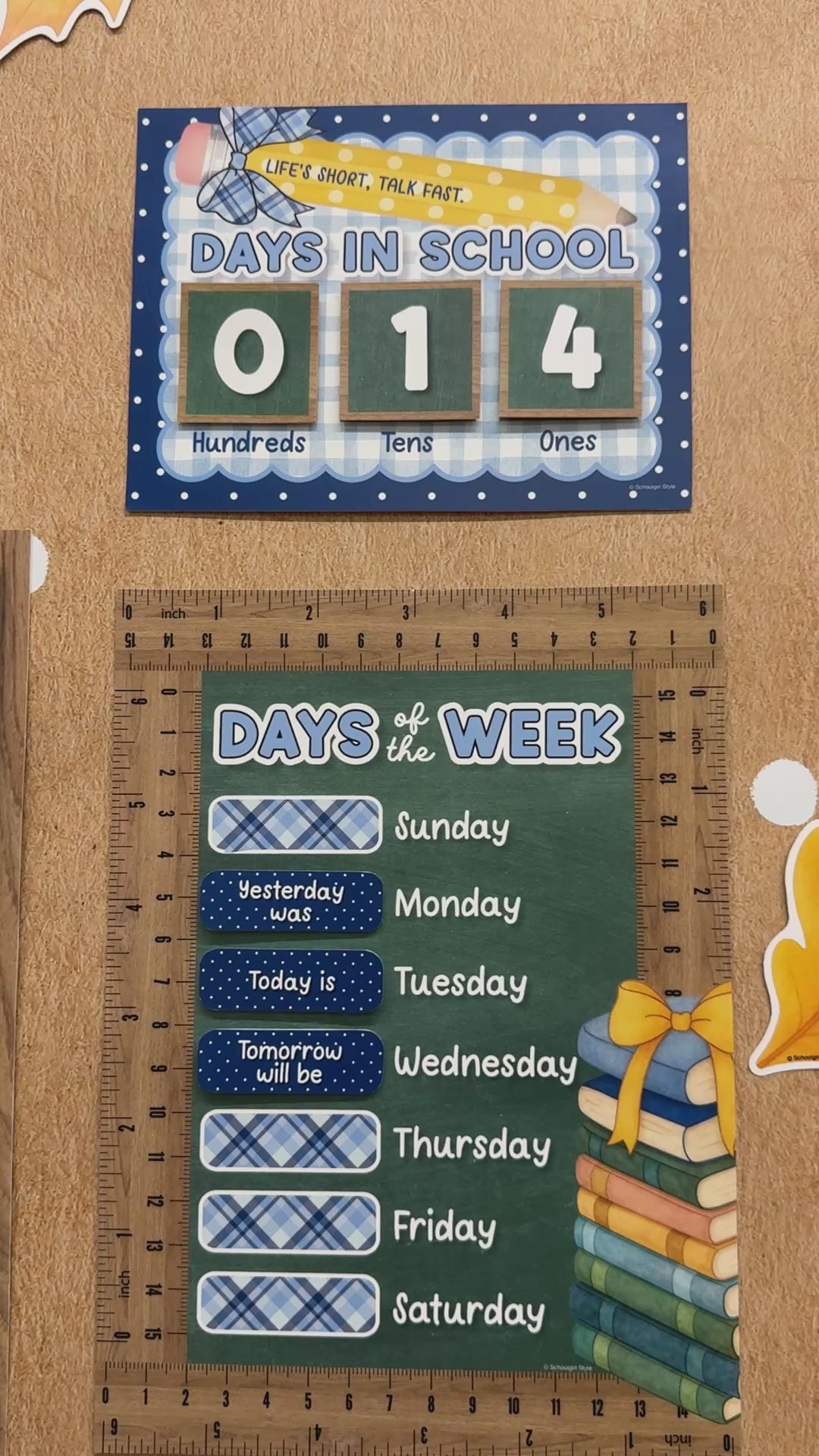 stars hollow calendar
