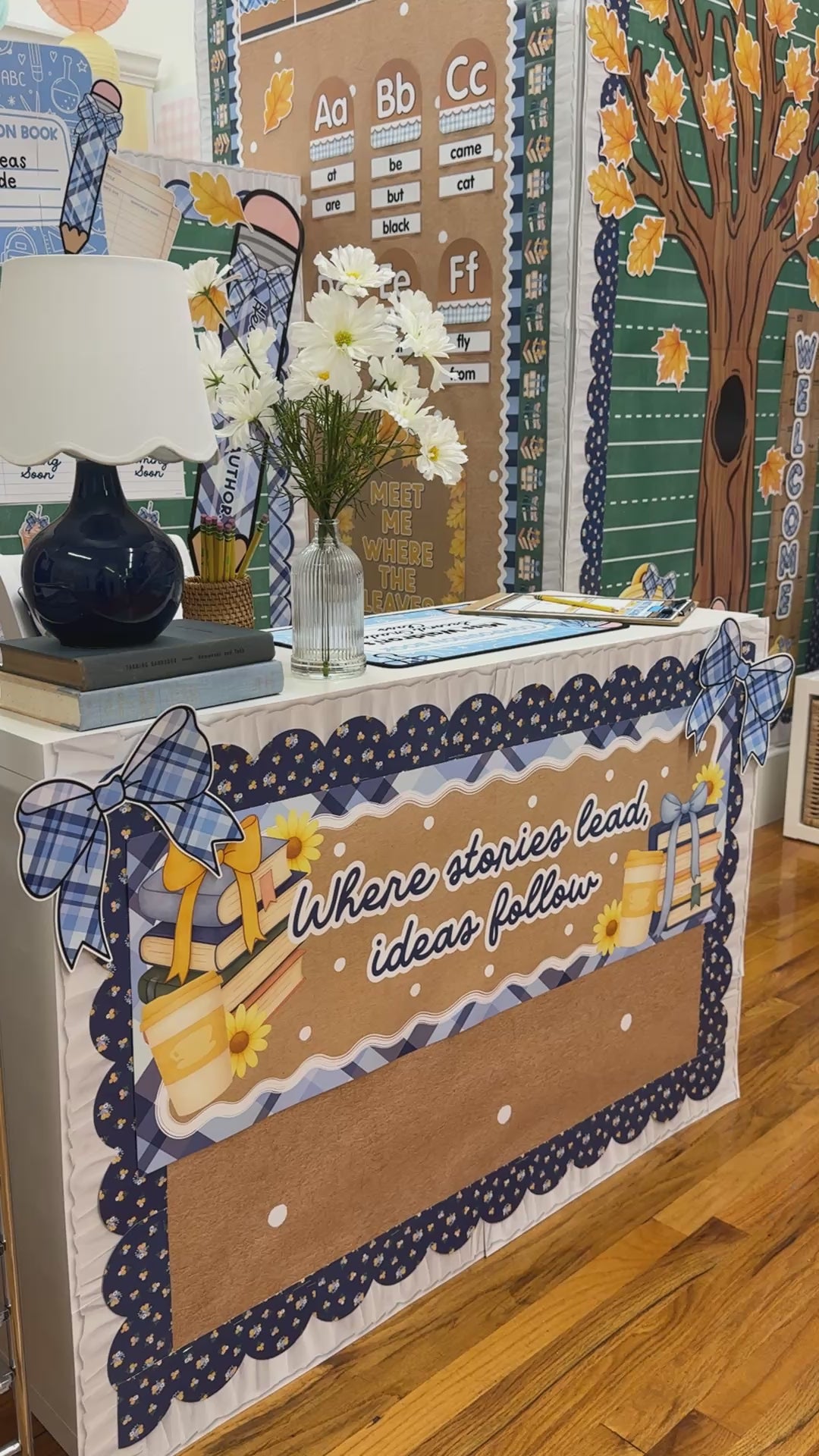 stars hollow kraft banner