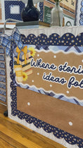 Load and play video in Gallery viewer, stars hollow kraft banner
