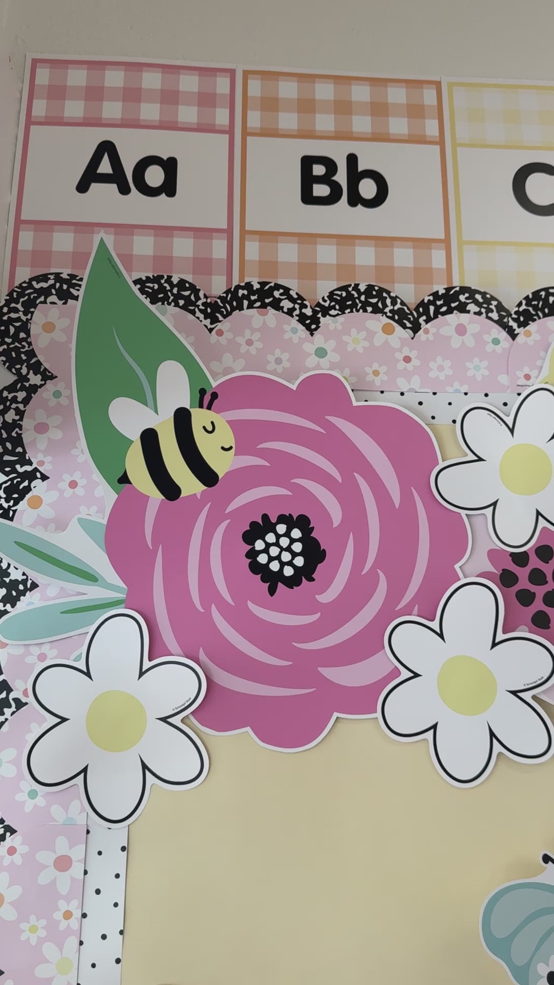 Daisy bulletin board cutouts 