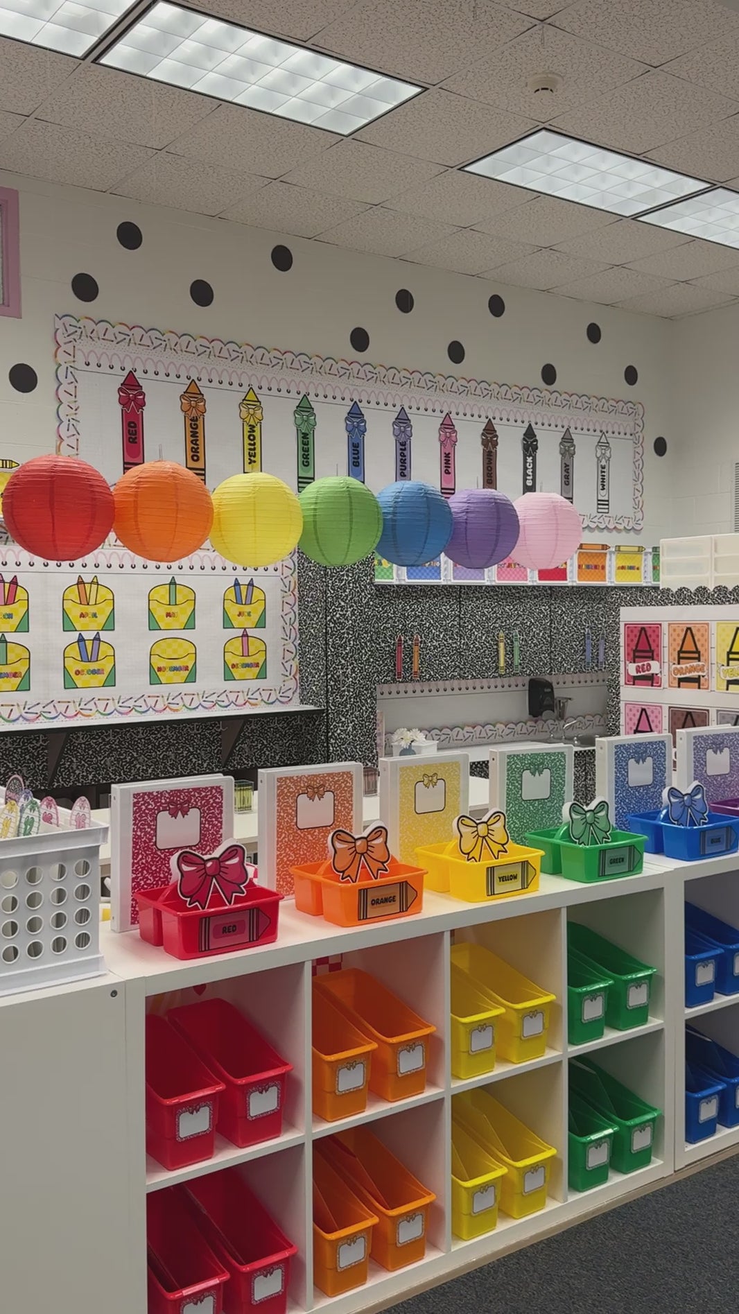 bright rainbow color labels  