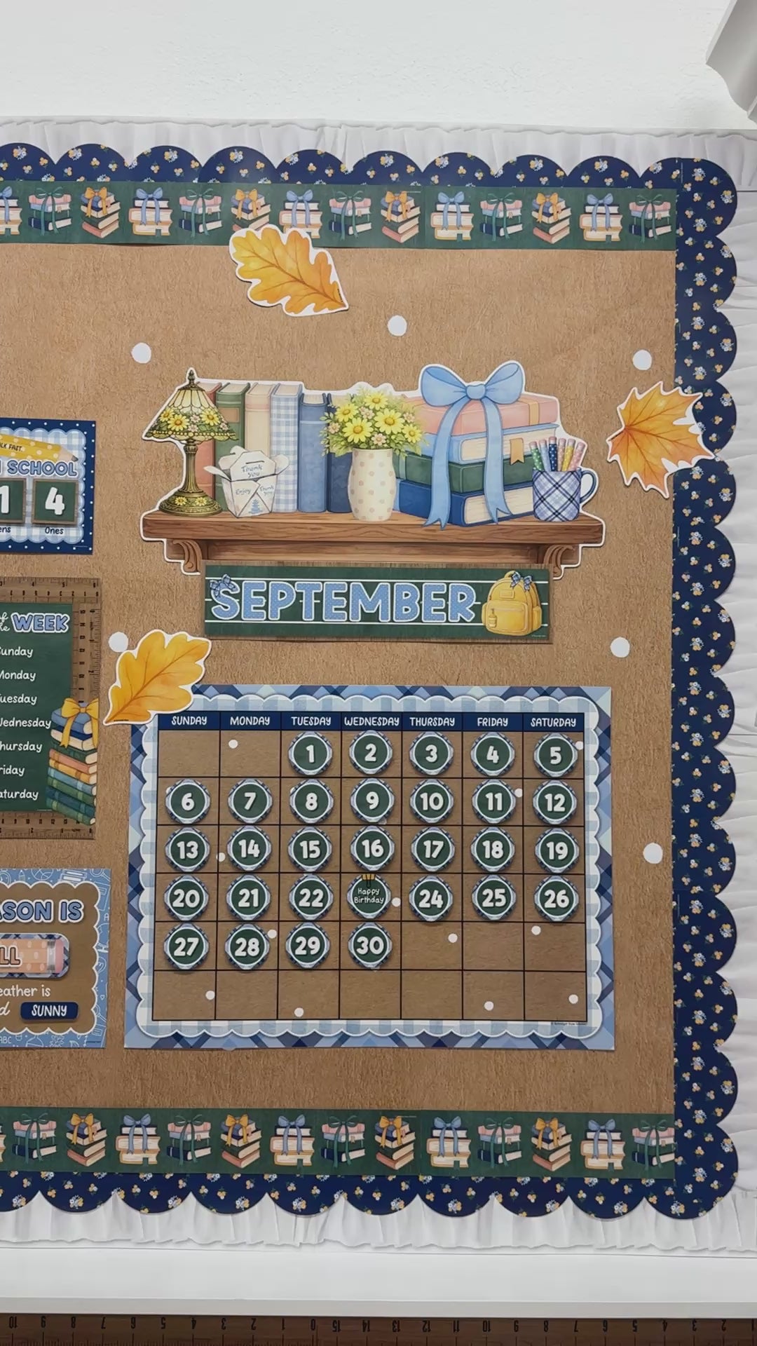 stars hollow calendar
