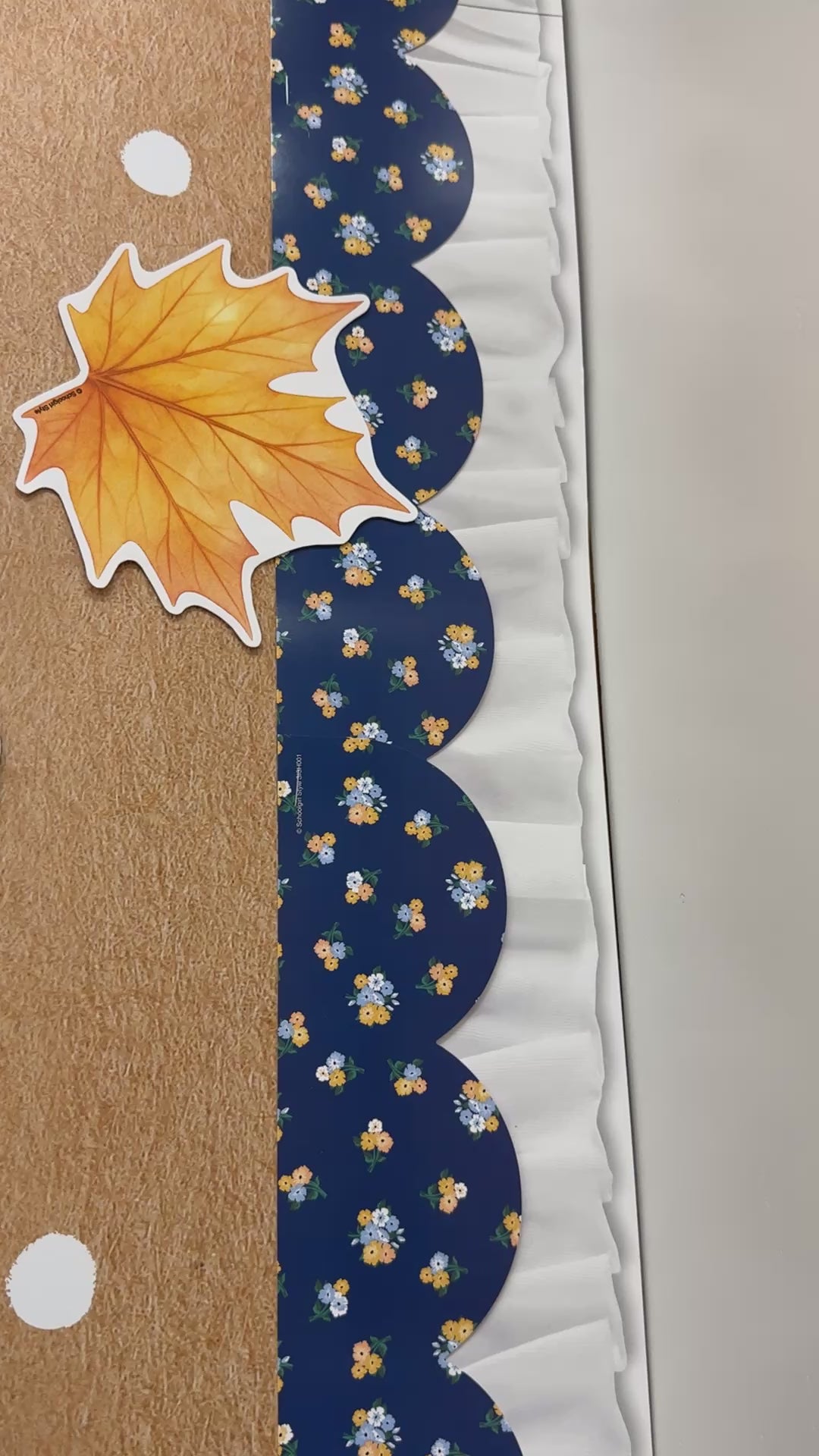 stars hollow floral border
